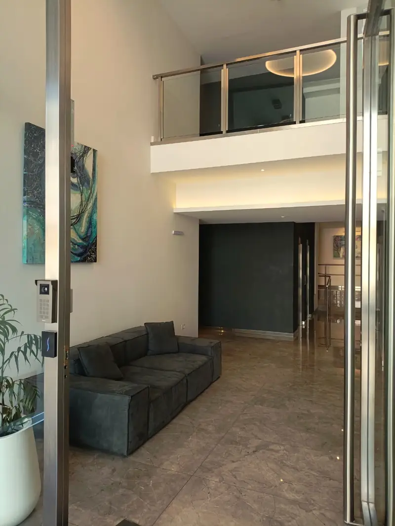 Hall de entrada del edificio