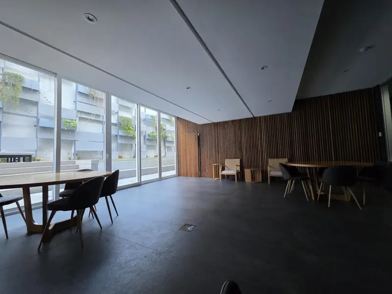 Monoambiente frente a FLENI, Belgrano — apto profesional, pileta y gimnasio — foto 2